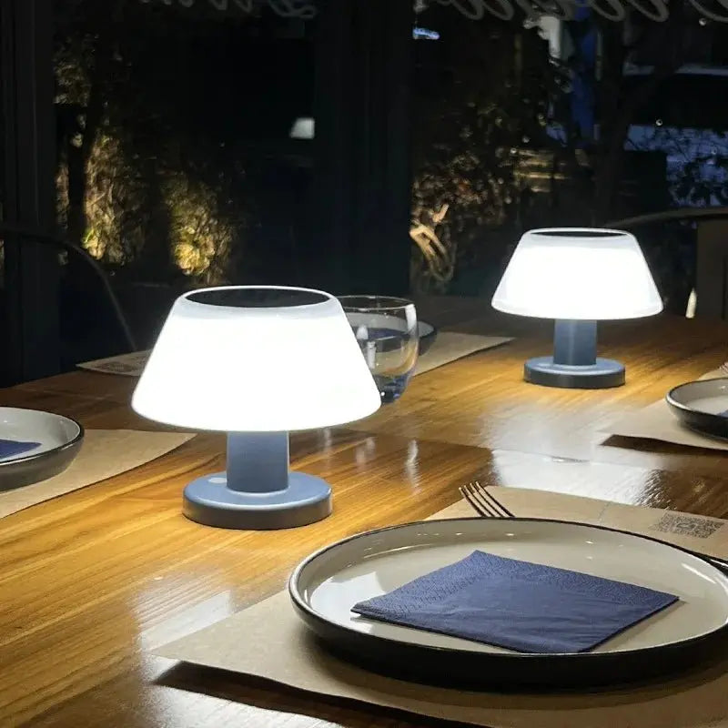 Solari Lamp – Zonne-energie Tafellamp met Duurzaam Design Livara