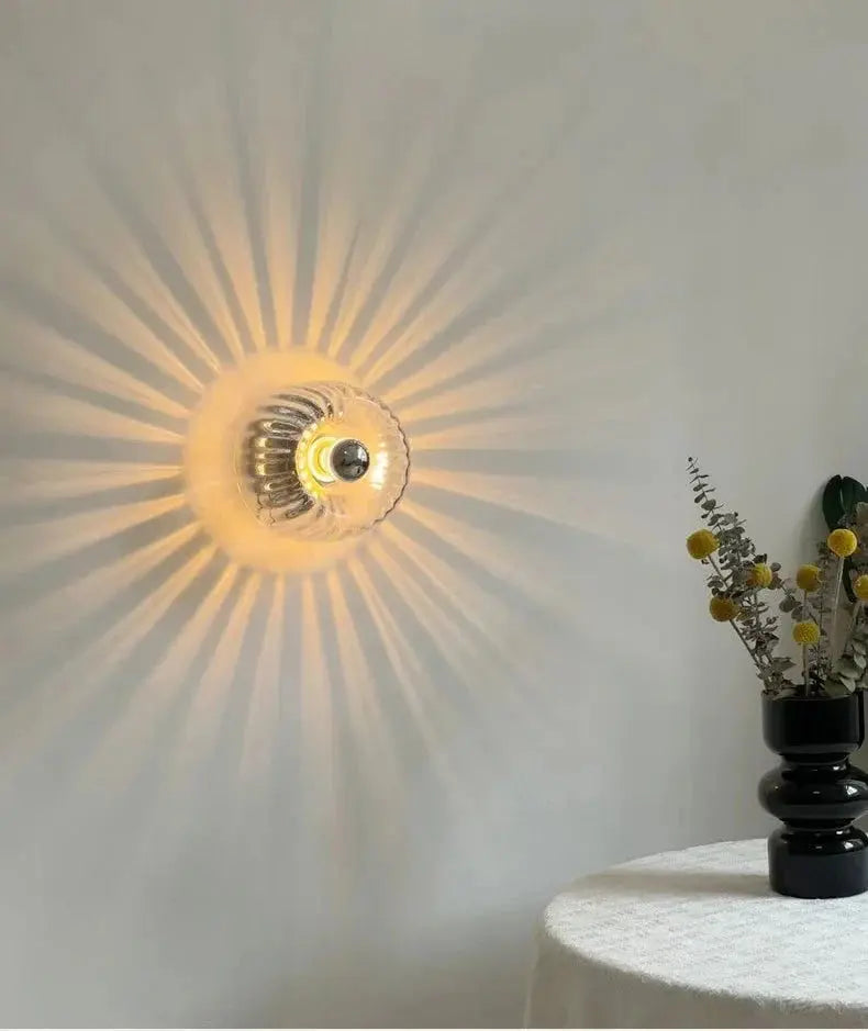 Scandinavische Bauhaus Wandlamp – Tijdloos Design voor Elke Ruimte Livara